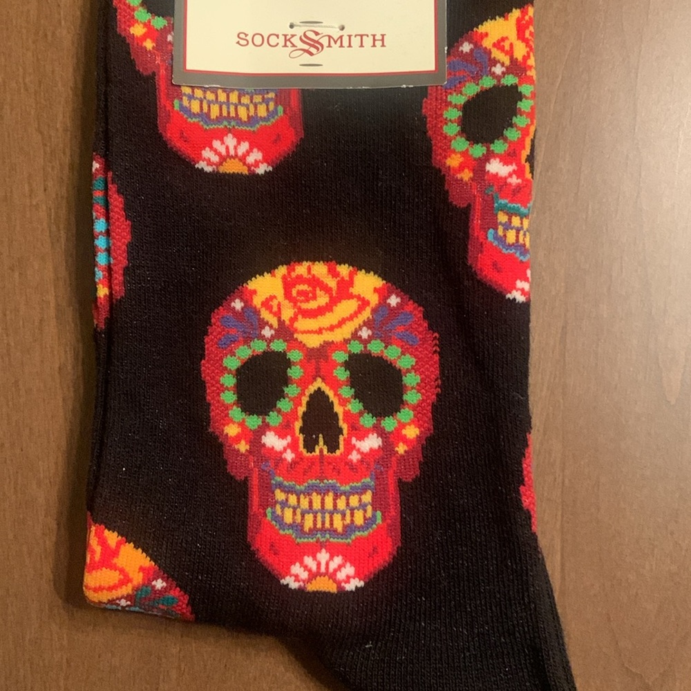 NWT SOCKSMITH Dia De Los Muertos Skull Fits Shoe sizes Size 5-10.5 PRICE FIRM - Picture 3 of 7